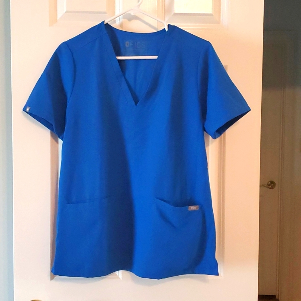 FIGS Scrub Top